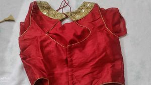 Crop Top Next To New