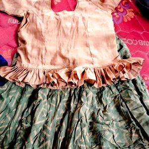 Girls Skirt And Top