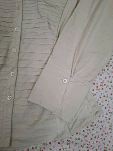 Fitted Shirt 🌷🛍️