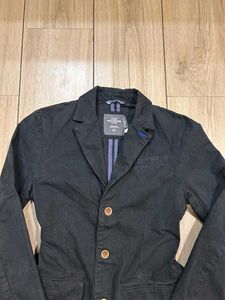 H&amp;M WHITE STRIPE BLAZER IN NAVY BLUE