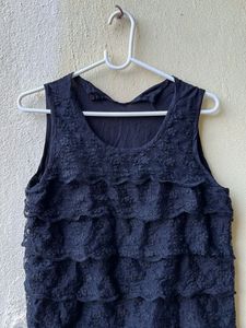 Brand New 😍Tiered Lace black Tank Top🖤