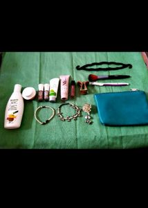 Minimalist Anti-Dandruff Hair Serum free Top