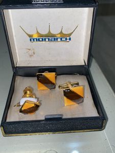 Glossy Cufflink And Shirt/Kurta Button Combo