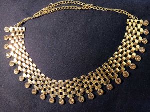 Gold chain Statement choker Necklace