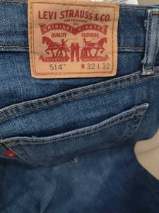 Superb Quality Men&#39;s 32 Casual Jeans