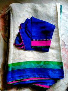 White Saree With Border And Artistic Pallu