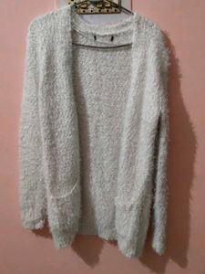 Beautiful - White Fur Winter ❄️ Shrug
