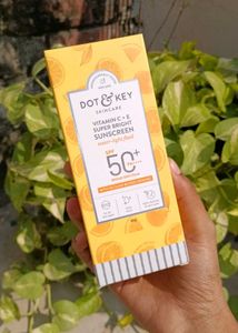 Dot &amp; Key SPF 50+ Sunscreen