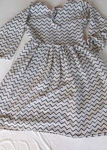 Chic Chevron Print Dress