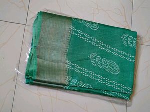 Out Standing Sea Green Synthetic Saree