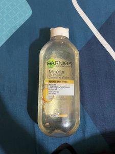 Garnier Micellar Cleansing Water