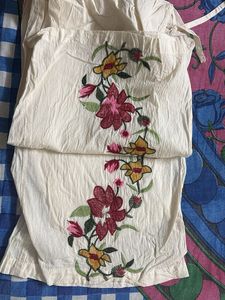 Floral Embroidered Kurta set