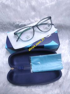 Lenskart  Air Transparent Full Rim Cat Eye Frame