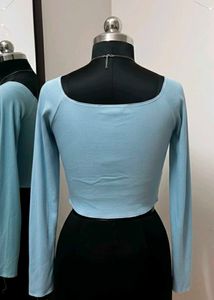 Ribbed Long Sleeve Crop Top