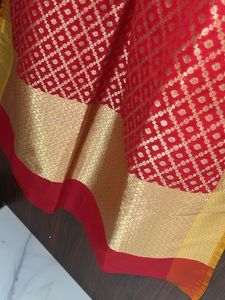 Pure Banarasi Red &amp; Gold Dupatta