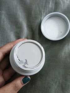 Innisfree Volcanic Clay Mask