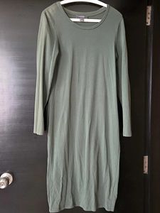 Green Long Sleeve Dress