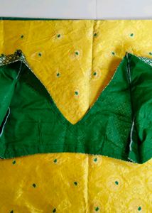 A Beautiful Silk Saree With Readymade Blouse