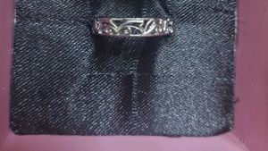GIVA 925 Silver Encraved Ring