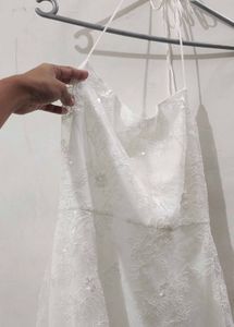 detailed White Lace Mini Dress