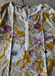 Kurtis Women