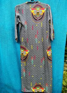 Grey Kurti with Vibrant Accents! 💕