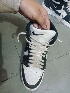 NIKE JORDAN  ( 1 Copy Shoesss) ✅