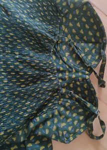 Beachy Dress With Pads