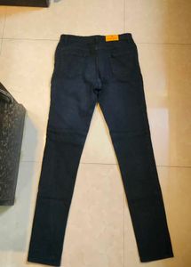 Black Skinny Jeans