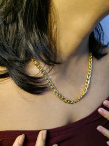 Gold Figaro Chain Necklace