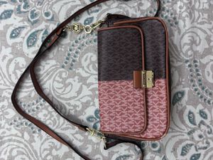 Michael Cors Sling Bag