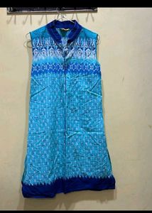 Aurelia Kurta Size M