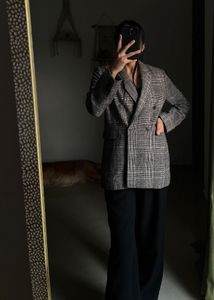 ROEM CHECKERED DOUBLE-BREASTED BLAZER