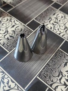10 Nozzle and Reusable Piping Bag