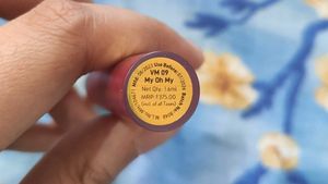 Colorbar And Myglamm Lip Combo