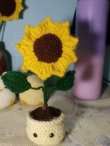 Sunflower Desk buddy