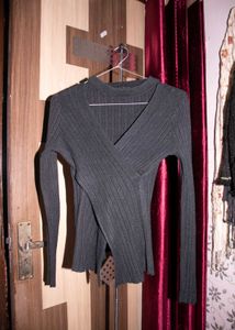 Black V-Neck Ribbed Top