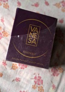 Vanesa Mystique Eau de Parfum