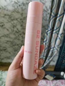 52 Sundaze Rosewater &amp; Vitamin C Sun Mist