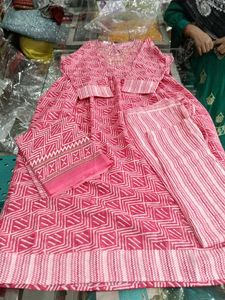 Pink Printed Kurta Set