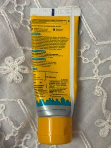 La Shield - Pollution Protect Sunscreen