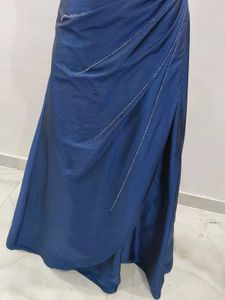 Elegant Navy Blue Evening Gown