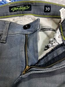 FLYING MACHINE JEANS FOR SALE