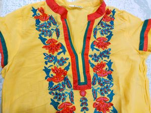 Kurti L Size Yellow