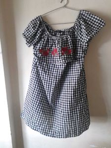 Beautiful MAX Checked Off Shoulder Onepiece