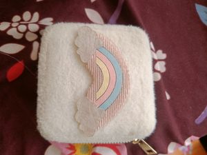 White Wallet