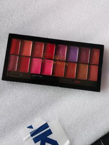 Mars Infinity Lip Palette