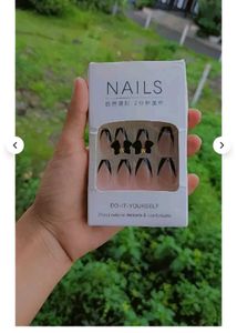 Press On Nails With Manicure Kit