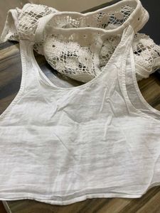 ZARA Girls White Crochet Top – Size 9Y (134cm)
