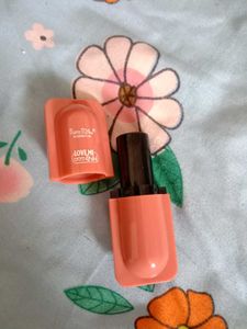 Perfect II 24 Love Me Lipstick